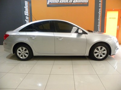 CRUZE CRUZE 1.6 LS